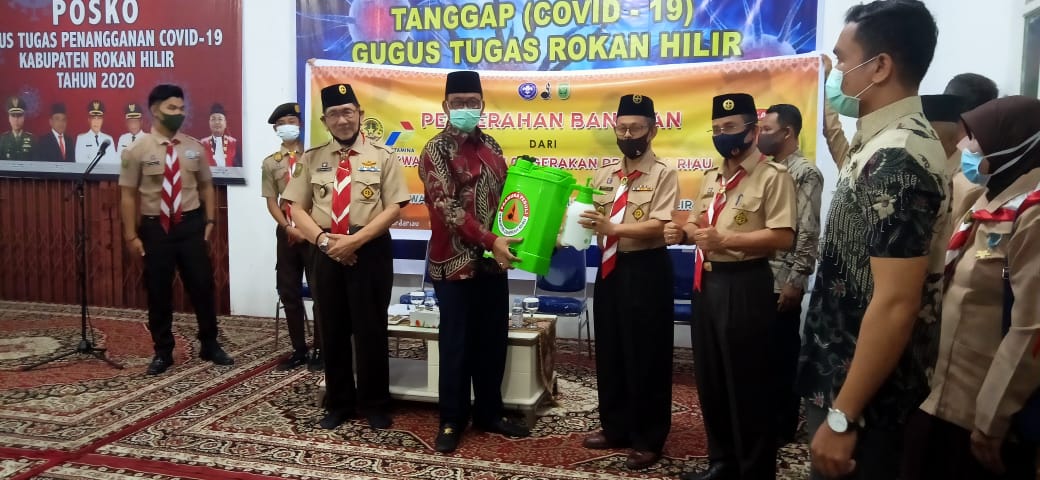 Kwarda Riau Silaturahmi, Serah Bantuan Sembako dan Alat Semprot Disinfektan Pada Kwarcab Rohil