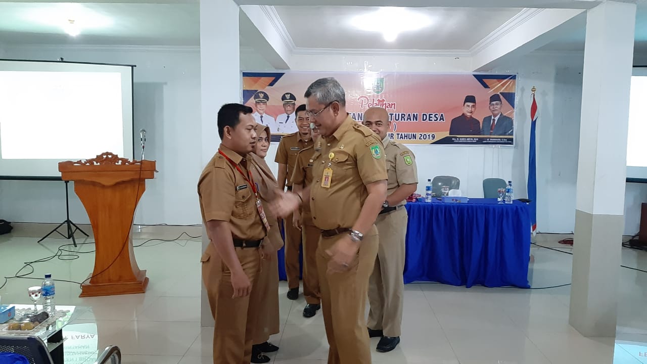 PMD Rohil Gelar Pelatihan Pembuatan Peraturan Desa