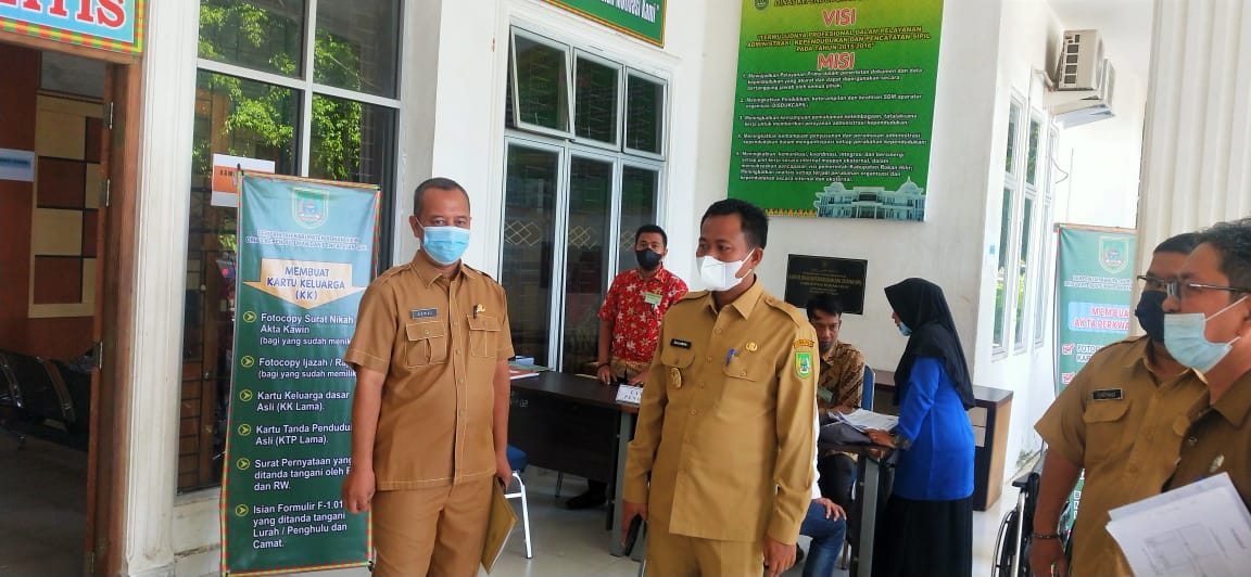 Wabup Rohil Kembali Monitoring Kantor Disdukcapil  Pastikan Pelayanan Lancar