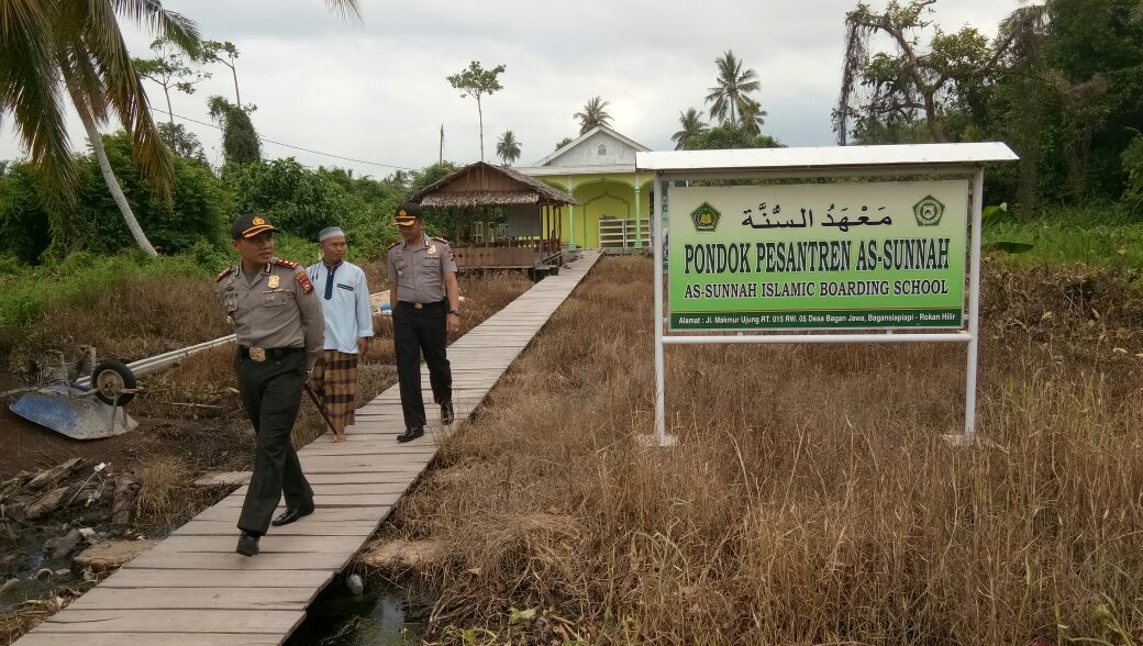 Kapolres Rohil Kunjungi Pondok Pesantren Bagansiapiapi