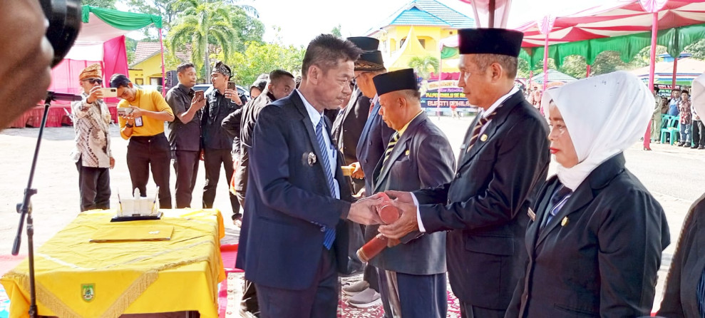 Bupati Rohil Lantik 21 Pejabat Penghulu, Jabatan Administrator Dan Kepala Sekolah
