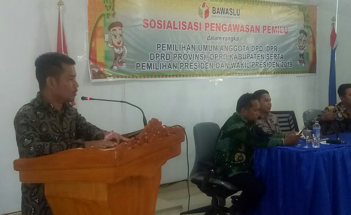 Banwaslu Rohil Sosialisasikan Partisifatif Peran Ormas LSM dan Pers