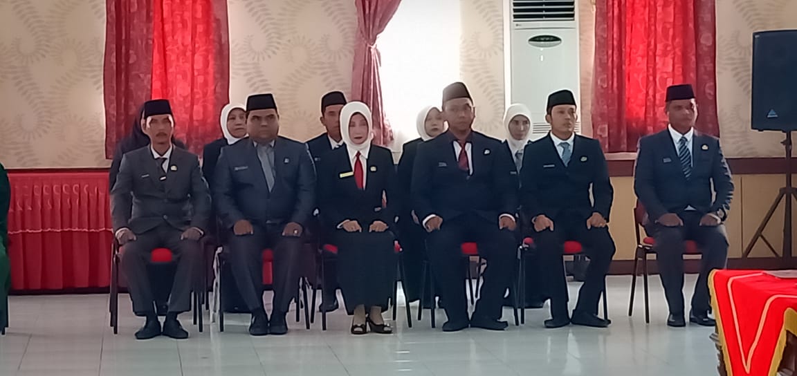 Wabup Rohil Jamiluddin Lantik Kepala Sekolah dan UPTD, ini pesannya...