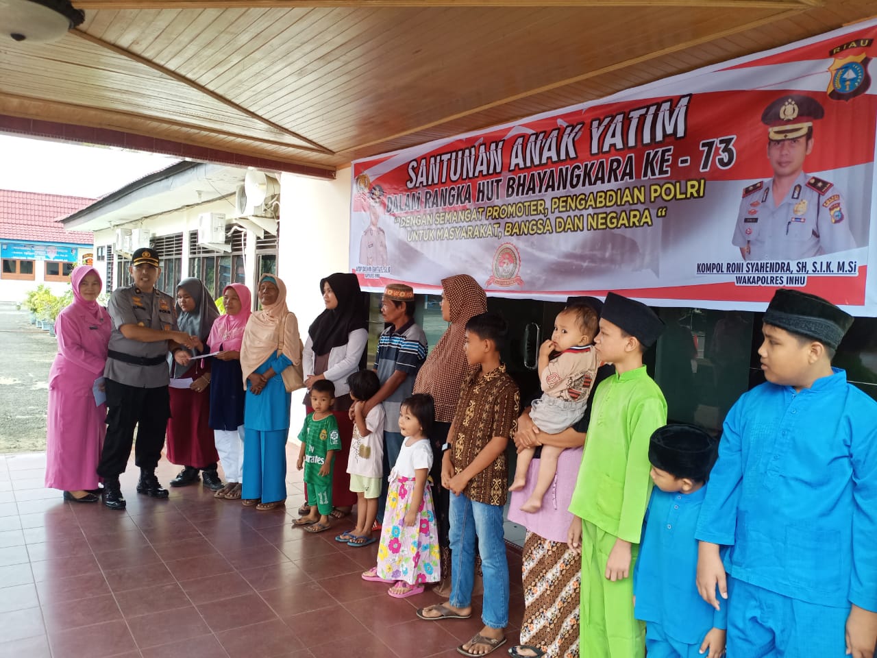 Hut Bhayangkara ke 73, Polres Inhu Santuni Fakir Miskin dan Anak Yatim