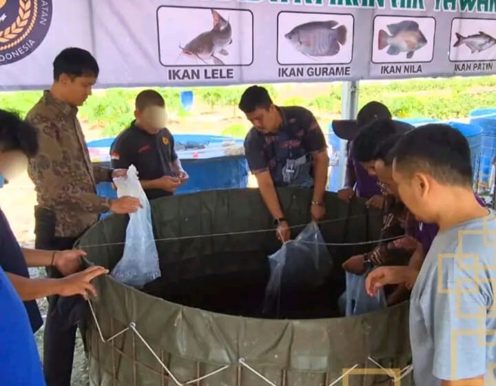 Dukung Program Ketahanan Pangan Nasional, Lapas Narkotika Rumbai Tebar 6000 Benih Ikan Lele Dukung Program Ketahanan Pangan Nasional, Lapas Narkotika Rumbai Tebar 6000 Benih Ikan Lele