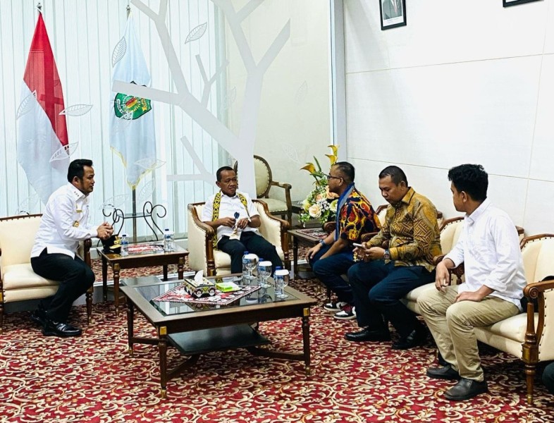 Menteri ESDM Bahlil Lahadalia Dukung Kongres GMKI ke-39 di Samarinda Menteri ESDM Bahlil Lahadalia Dukung Kongres GMKI ke-39 di Samarinda