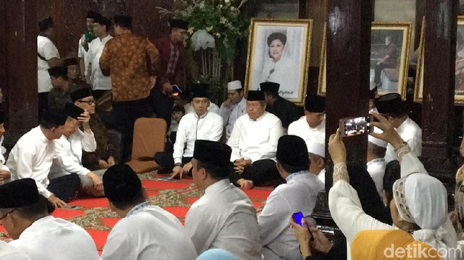 SBY dan Keluarga Gelar Tahlilan 7 Hari Meninggalnya Ani Yudhoyono