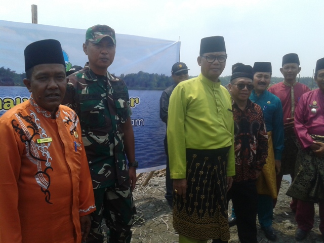 Potensi Wisata Terbaru, Bupati Rohil Tinjau Danau Suak Air Hitam Kecamatan Pekaitan