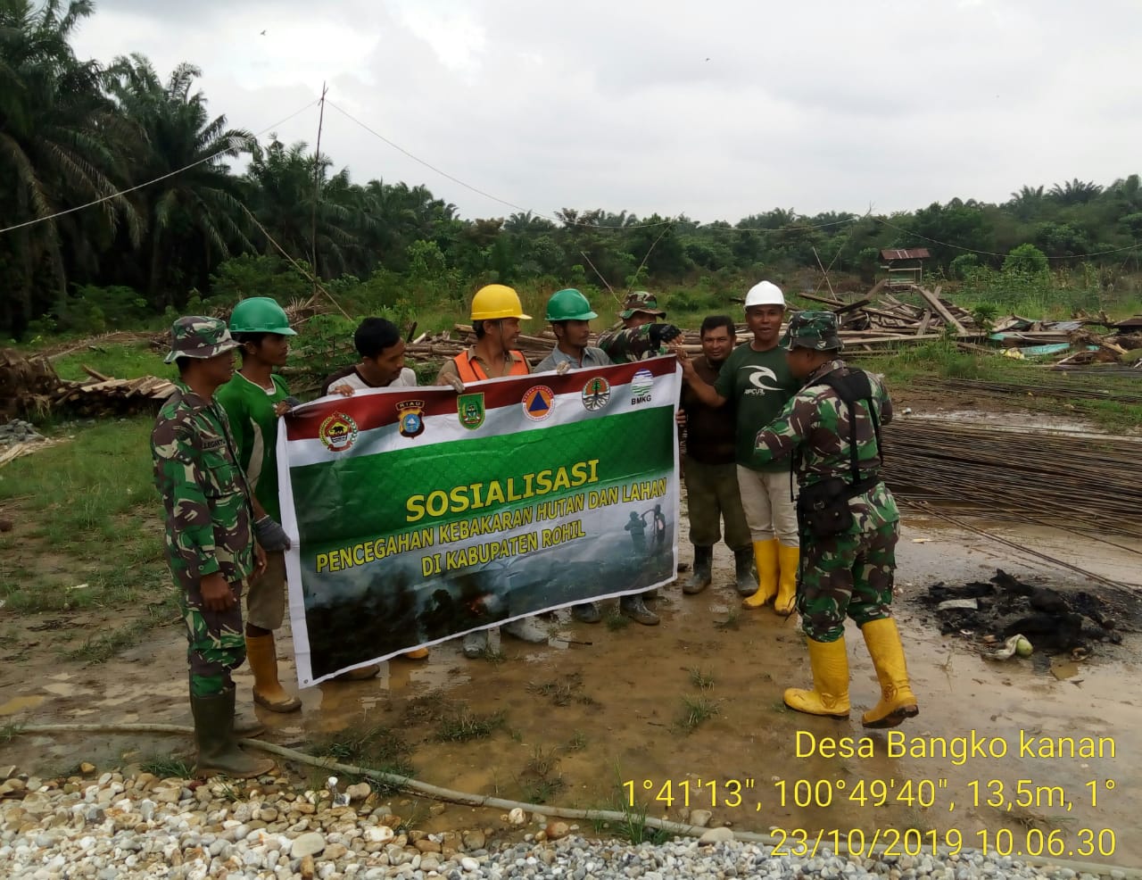 Cegah Karlahut, Babinsa Koramil 05|RM Laksanakan Sosialisasi