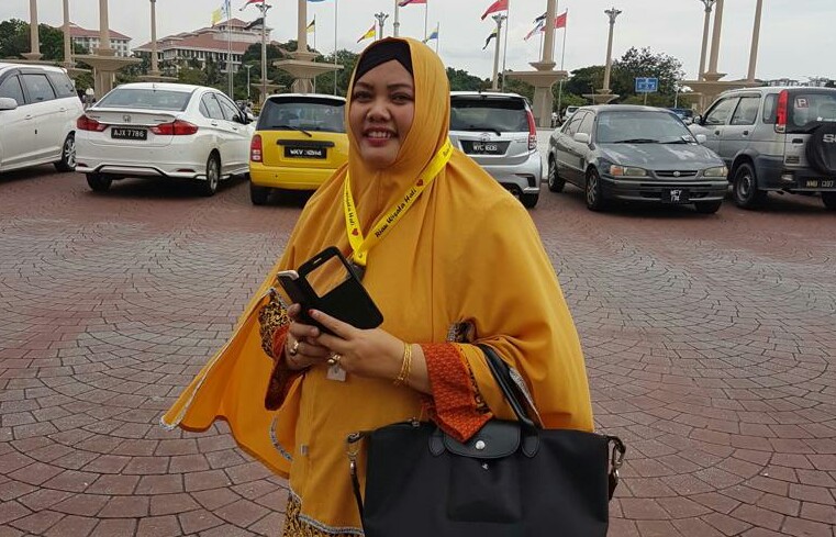 ISMARYANTI caleg Rohil dapil 1, Keterwakilan perempuan dalam kontek pembangunan