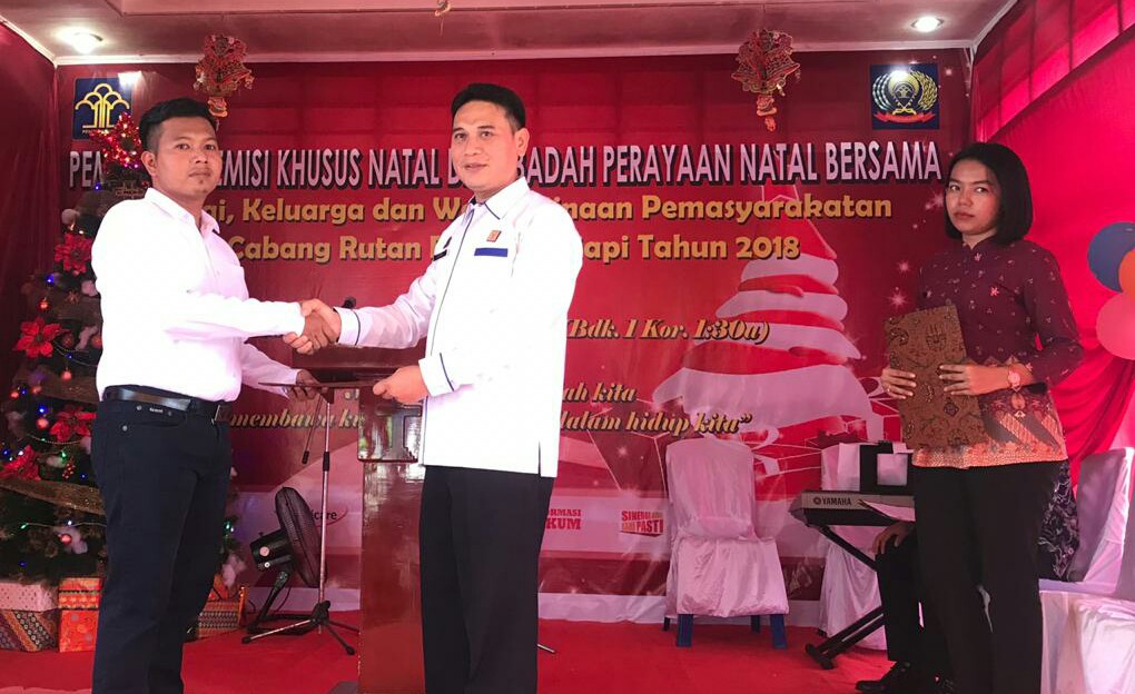Perayaan Natal 2018, 43 Napi Rutan Bagansiapiapi Terima Remisi Perayaan Natal 2018, 43 Napi Rutan Bagansiapiapi Terima Remisi