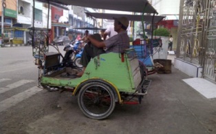 Hasil Laut Berkurang, Pebecak Motor di Bagansiapiapi Sepi Penumpang