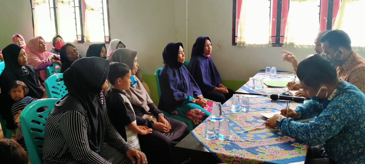 Dinsos Rohil Lakukan Investigasi Dan Dialog Dengan  KPM PKH Kep Labuhan Tangga Hilir