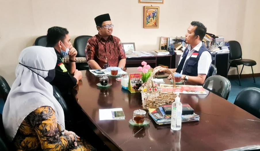 Bangun Sinergitas, Plt Kadis Kominfo Kampar Sambangi KI Riau